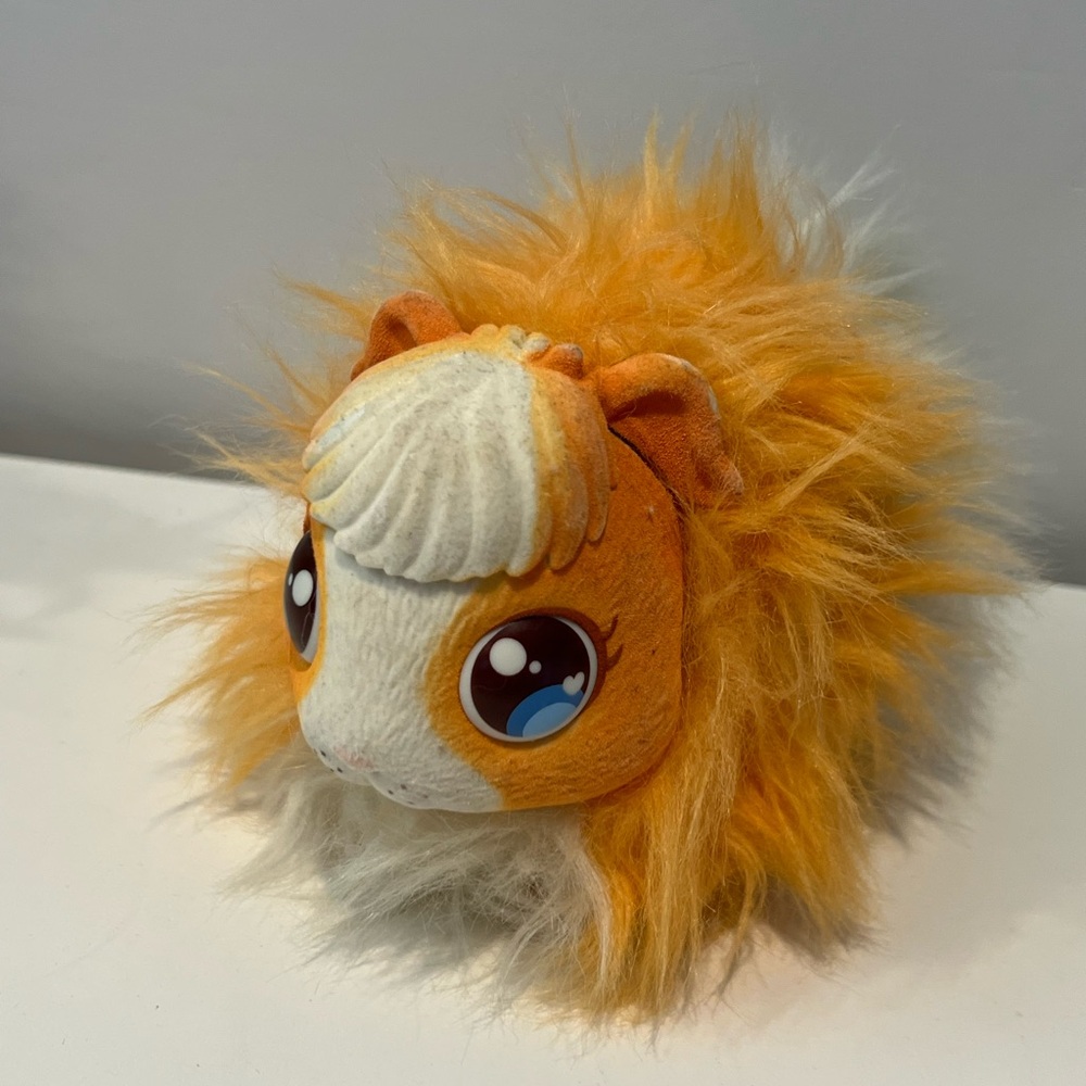 Little Live Pets Mama Surprise Interactive Animal Plush Guinea Pig Moose Toys